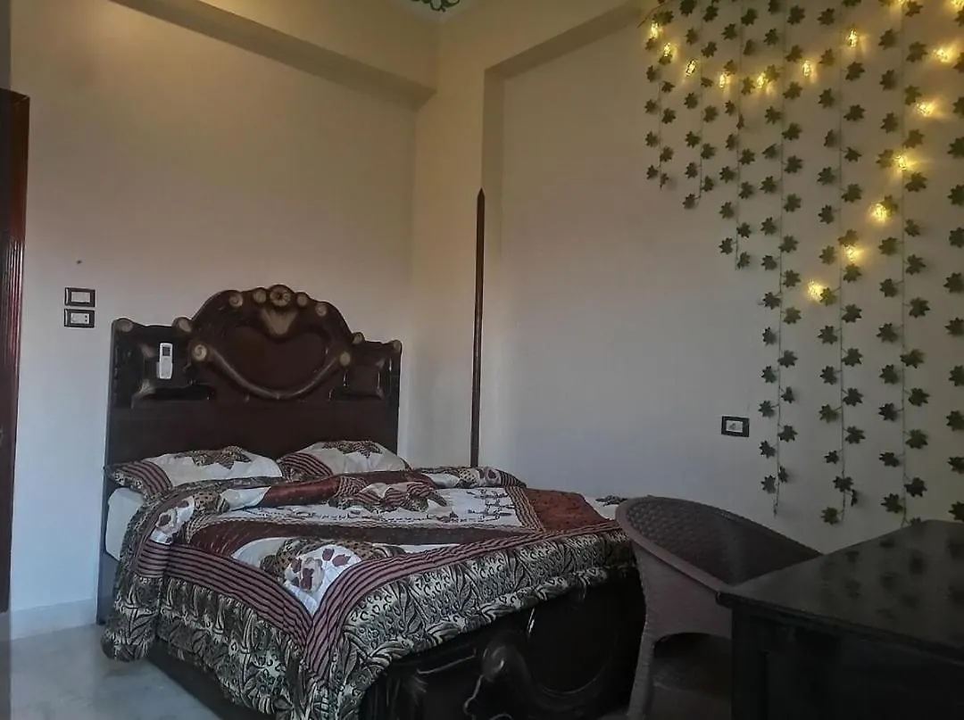 Twin Rooms Close To Most Tourist Areas Luxor 0*,