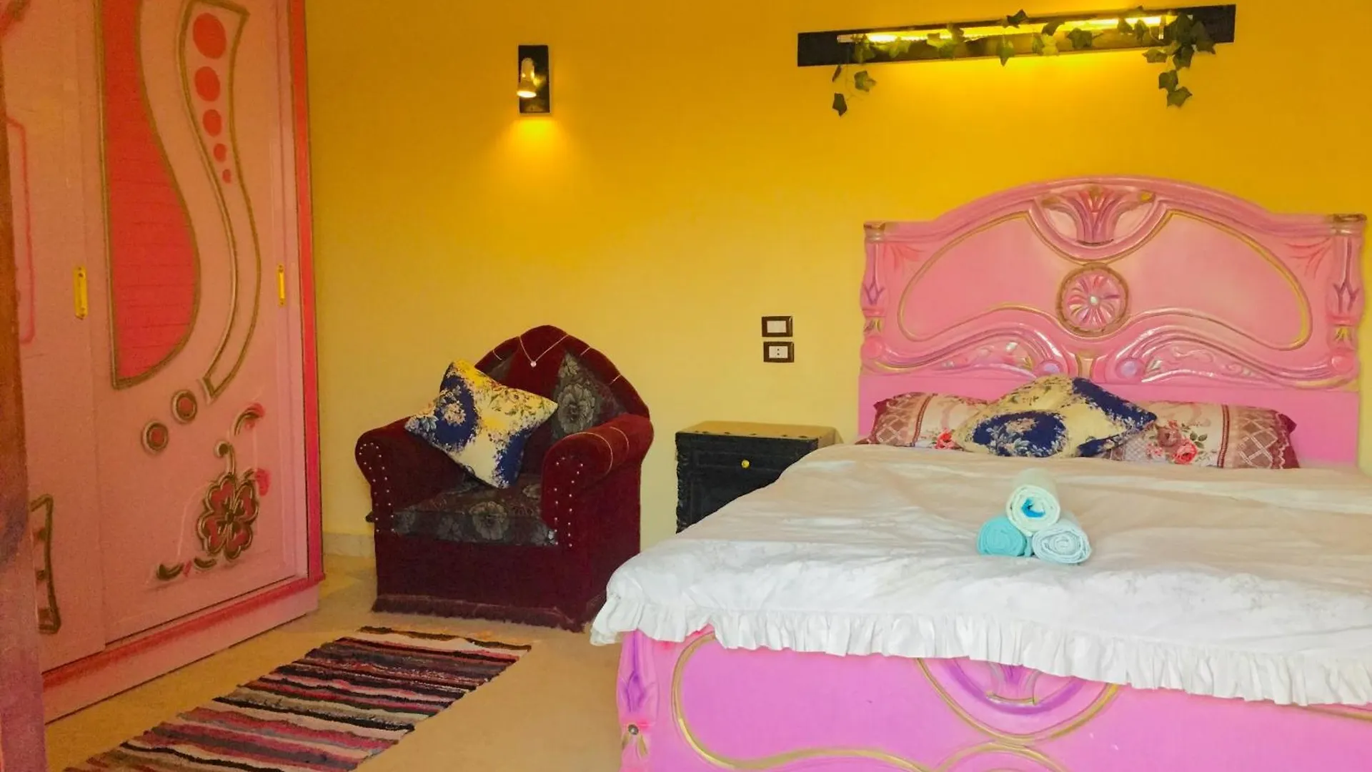 Twin Rooms Close To Most Tourist Areas Luxor Egypt