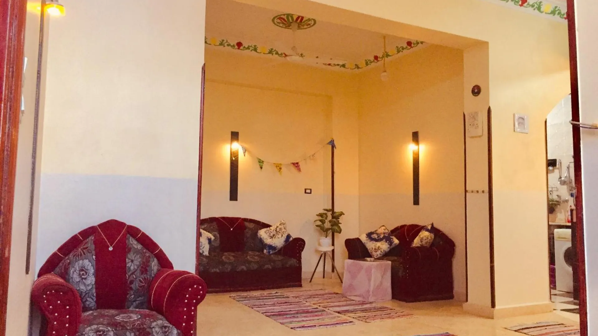 Twin Rooms Close To Most Tourist Areas Luxor Apartment